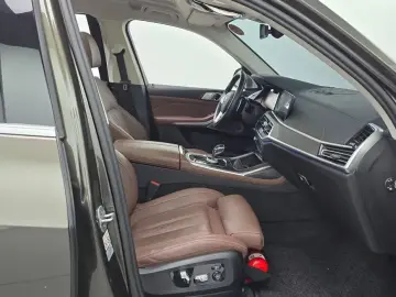 2022 BMW X7 с пробегом 58 796 км