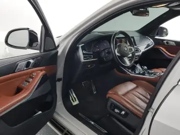 2021 BMW X7 с пробегом 79 792 км