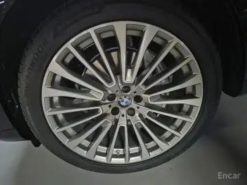2021 BMW X7 с пробегом 51 000 км