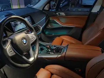 2021 BMW X7 с пробегом 51 000 км