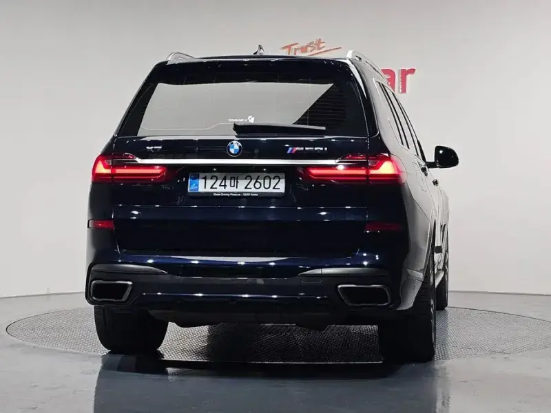2021 BMW X7 с пробегом 80 429 км