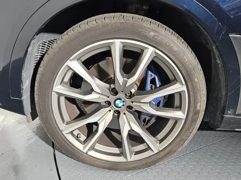 2021 BMW X7 с пробегом 80 429 км