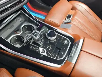 2021 BMW X7 с пробегом 80 429 км