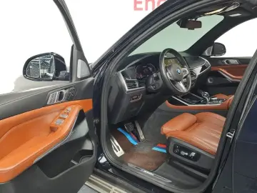 2021 BMW X7 с пробегом 80 429 км