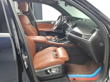 2021 BMW X7 с пробегом 80 429 км