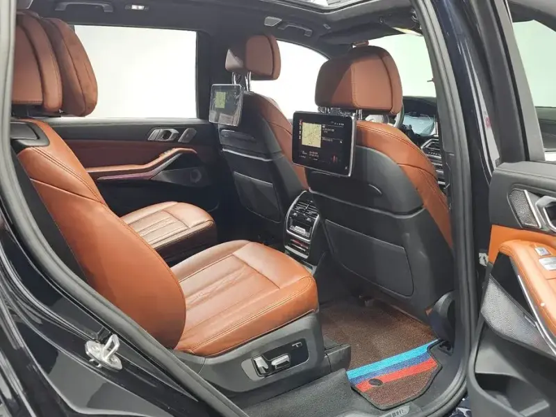 2021 BMW X7 с пробегом 80 429 км