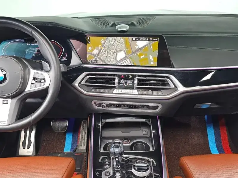 2021 BMW X7 с пробегом 80 429 км