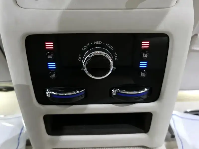 2023 Rolls-Royce Ghost с пробегом 7 213 км