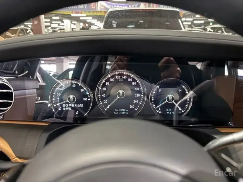 2021 Rolls-Royce Ghost с пробегом 31 019 км
