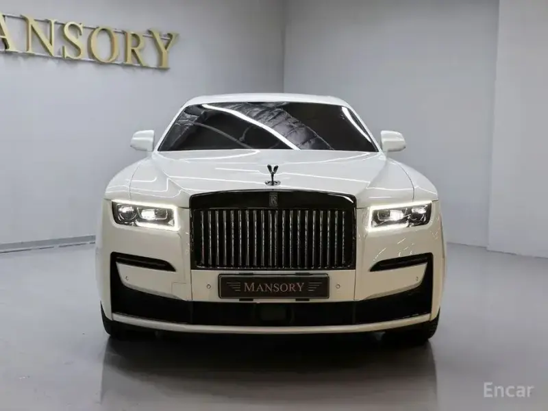 2022 Rolls-Royce Ghost с пробегом 23 782 км