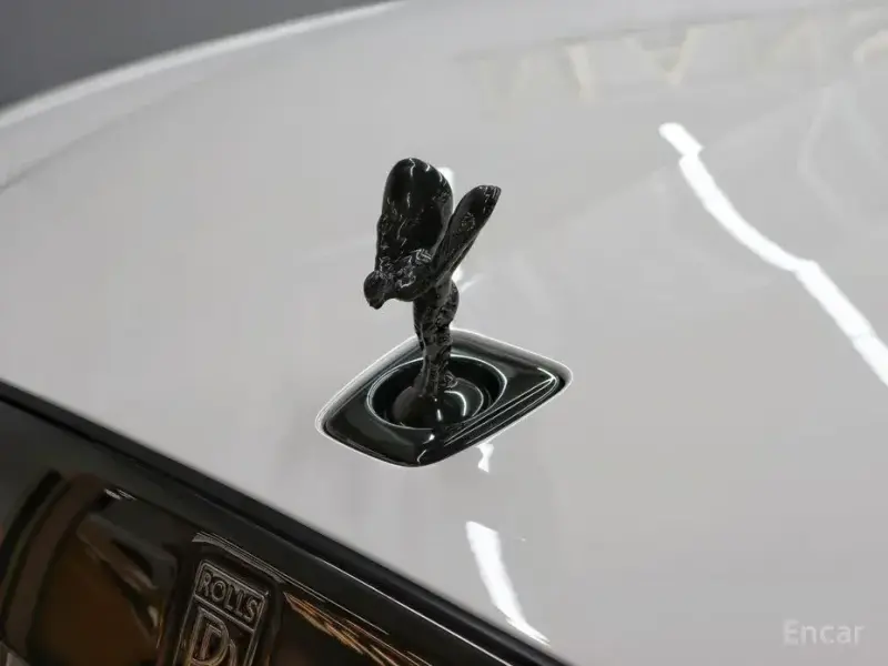 2022 Rolls-Royce Ghost с пробегом 23 782 км