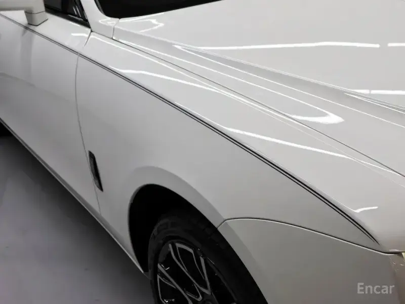 2022 Rolls-Royce Ghost с пробегом 23 782 км