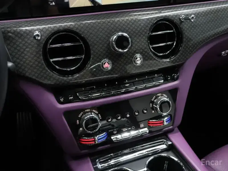 2022 Rolls-Royce Ghost с пробегом 23 782 км
