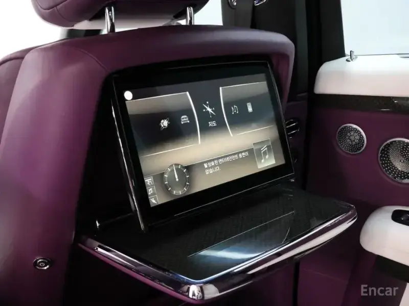 2022 Rolls-Royce Ghost с пробегом 23 782 км