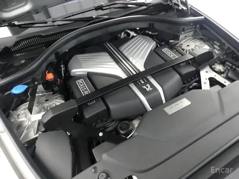 2023 Rolls-Royce Cullinan с пробегом 9 200 км