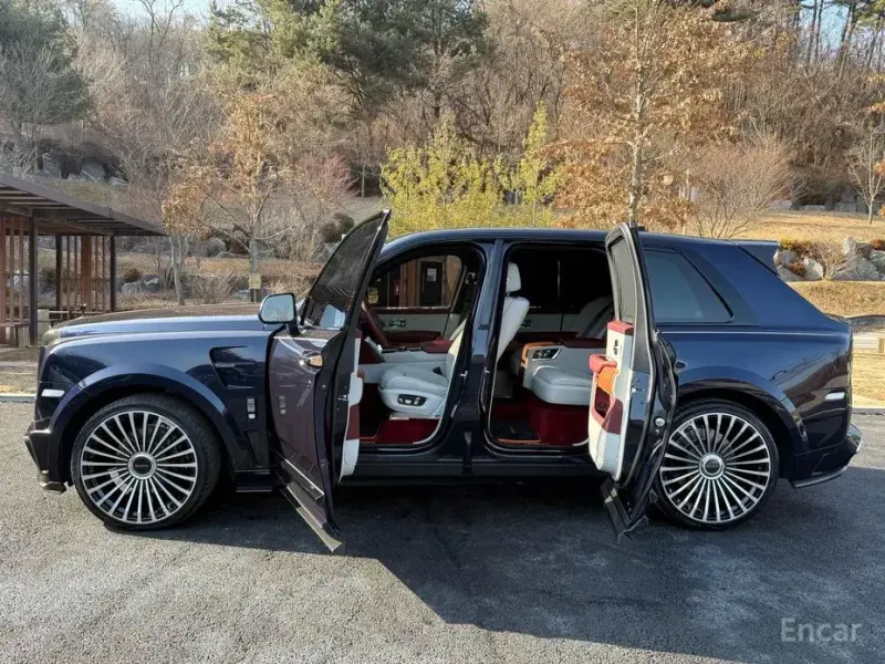 2020 Rolls-Royce Cullinan с пробегом 36 920 км
