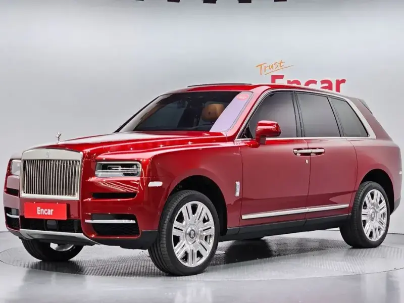2023 Rolls-Royce Cullinan с пробегом 27 809 км