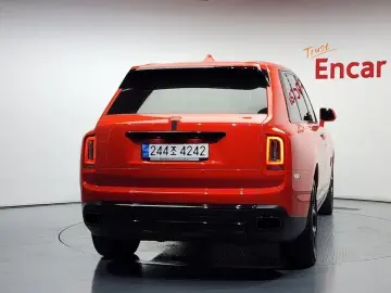 2023 Rolls-Royce Cullinan с пробегом 19 727 км