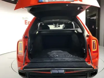 2023 Rolls-Royce Cullinan с пробегом 19 727 км