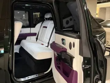 2023 Rolls-Royce Cullinan с пробегом 8 100 км