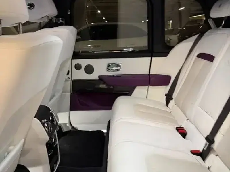 2023 Rolls-Royce Cullinan с пробегом 8 100 км