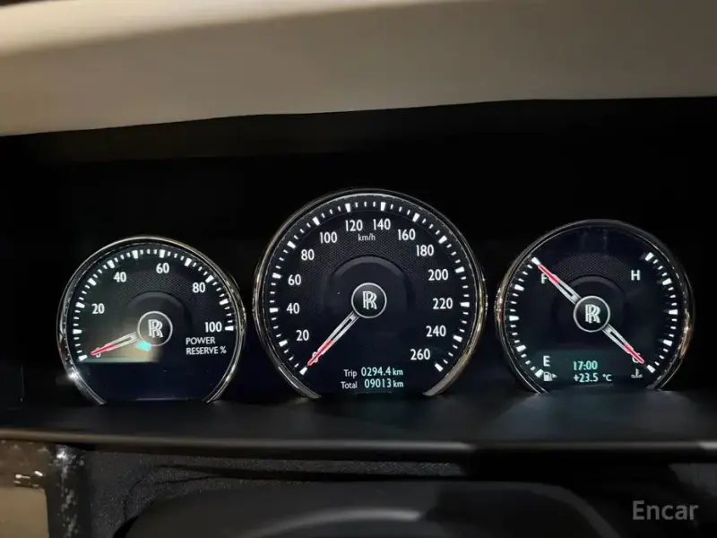 2023 Rolls-Royce Cullinan с пробегом 8 100 км