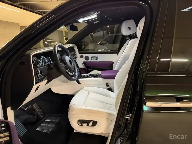 2023 Rolls-Royce Cullinan с пробегом 8 100 км
