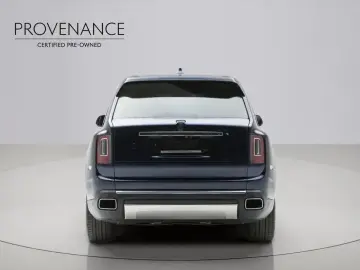 2022 Rolls-Royce Cullinan с пробегом 18 992 км