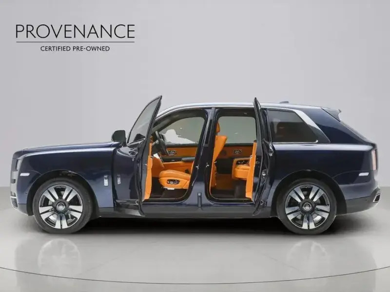2022 Rolls-Royce Cullinan с пробегом 18 992 км