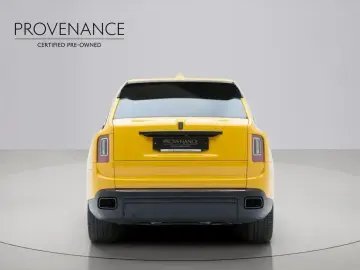2024 Rolls-Royce Cullinan с пробегом 9 500 км