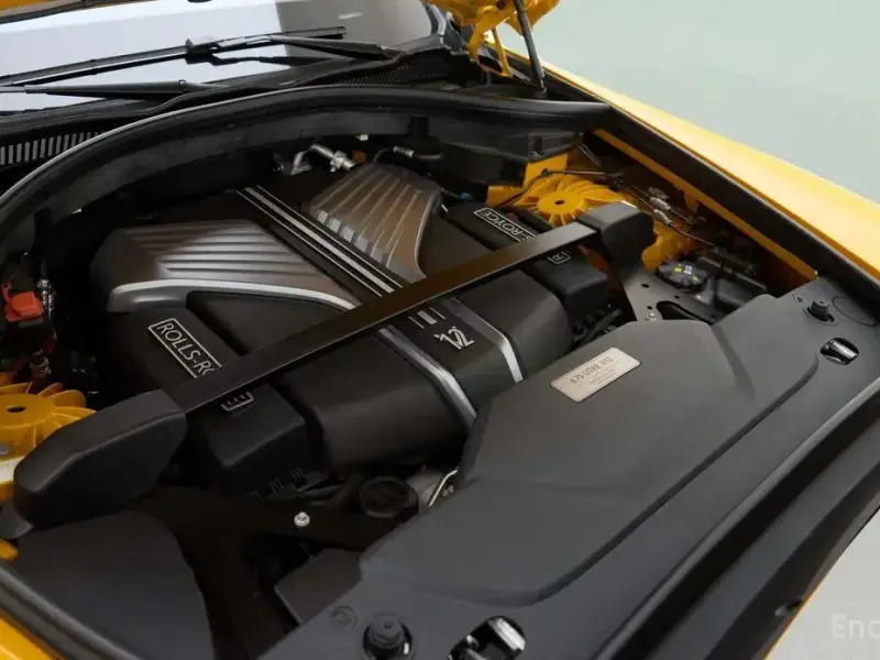 2024 Rolls-Royce Cullinan с пробегом 9 500 км