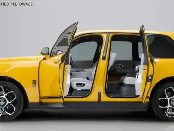 2024 Rolls-Royce Cullinan с пробегом 9 500 км