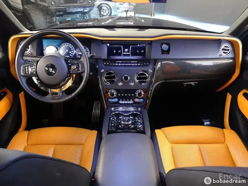 2021 Rolls-Royce Cullinan с пробегом 34 900 км