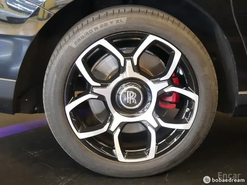 2021 Rolls-Royce Cullinan с пробегом 34 900 км