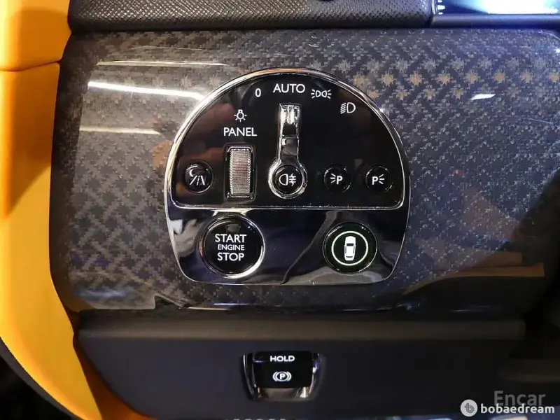 2021 Rolls-Royce Cullinan с пробегом 34 900 км