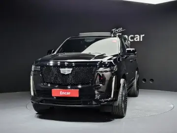 2022 Cadillac Escalade с пробегом 27 583 км