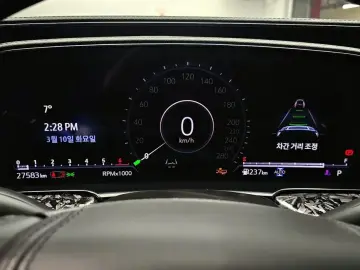 2022 Cadillac Escalade с пробегом 27 583 км