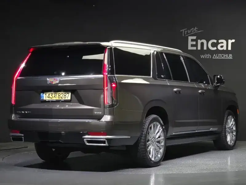 2021 Cadillac Escalade с пробегом 74 400 км