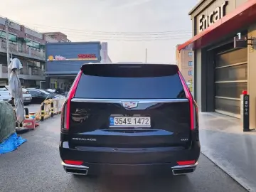 2022 Cadillac Escalade с пробегом 62 878 км