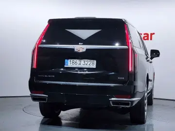 2021 Cadillac Escalade с пробегом 97 471 км