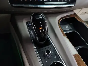 2021 Cadillac Escalade с пробегом 97 471 км