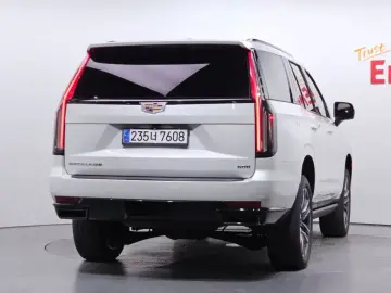 2021 Cadillac Escalade с пробегом 46 949 км