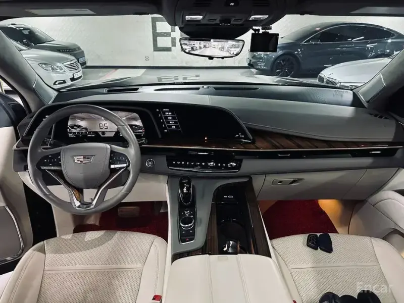 2022 Cadillac Escalade с пробегом 71 334 км
