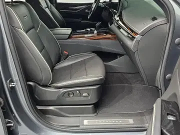 2022 Cadillac Escalade с пробегом 63 663 км