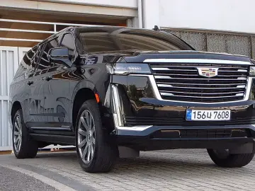 2021 Cadillac Escalade с пробегом 25 045 км