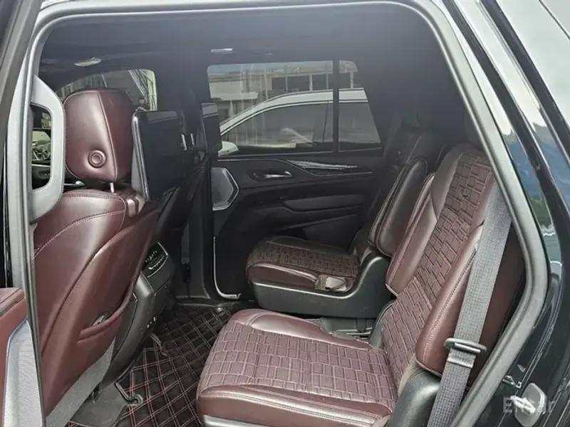 2021 Cadillac Escalade с пробегом 110 000 км