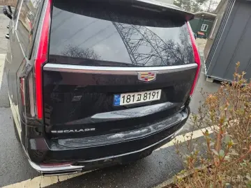 2021 Cadillac Escalade с пробегом 79 000 км