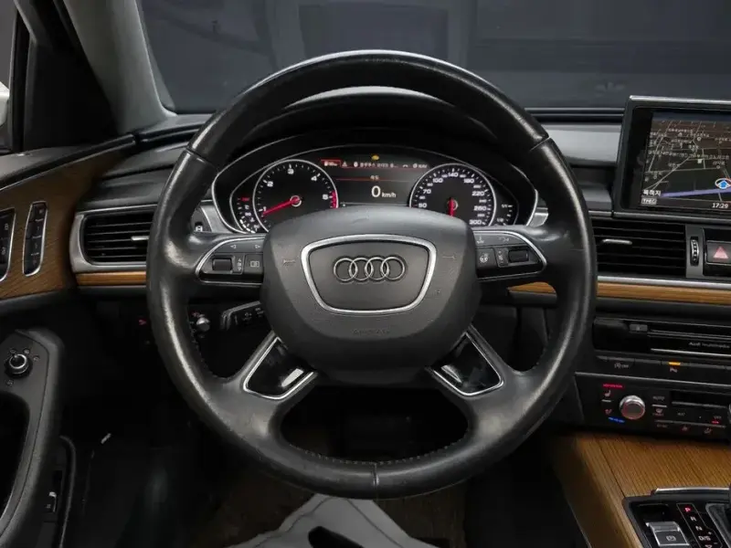 2015 Audi A6 с пробегом 120 848 км