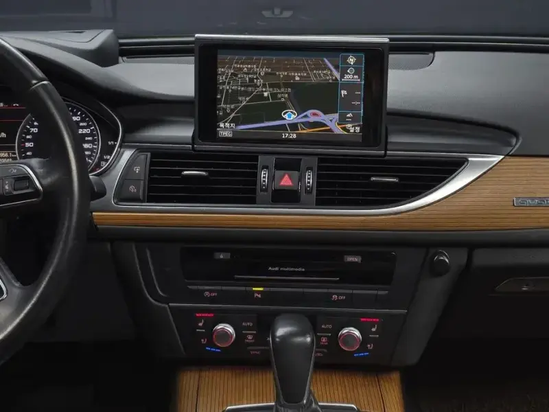 2015 Audi A6 с пробегом 120 848 км