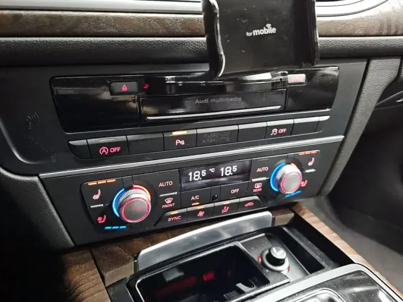 2015 Audi A6 с пробегом 71 005 км